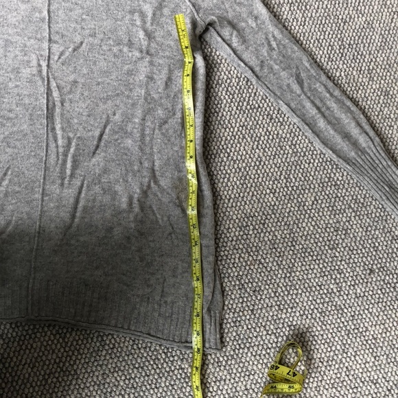 Grey 100% cashmere sweater size small - Picture 7 of 7